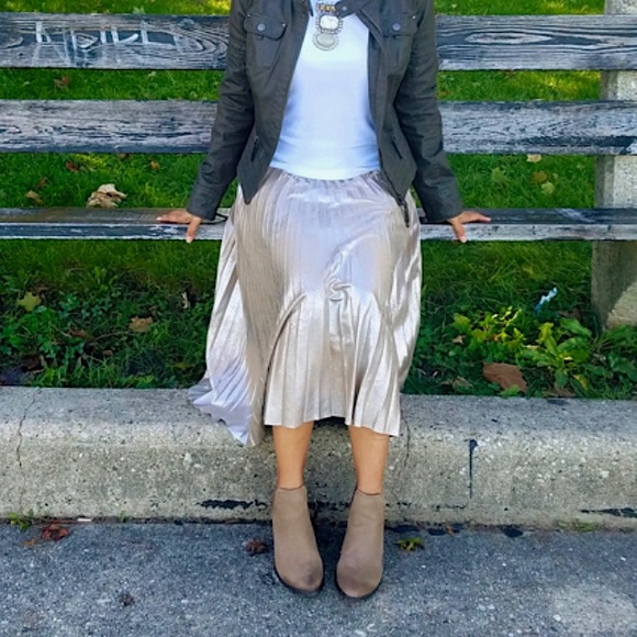 Steve Madden Adelphie Ankle Boot (size 6.5) - Picture 9 of 10